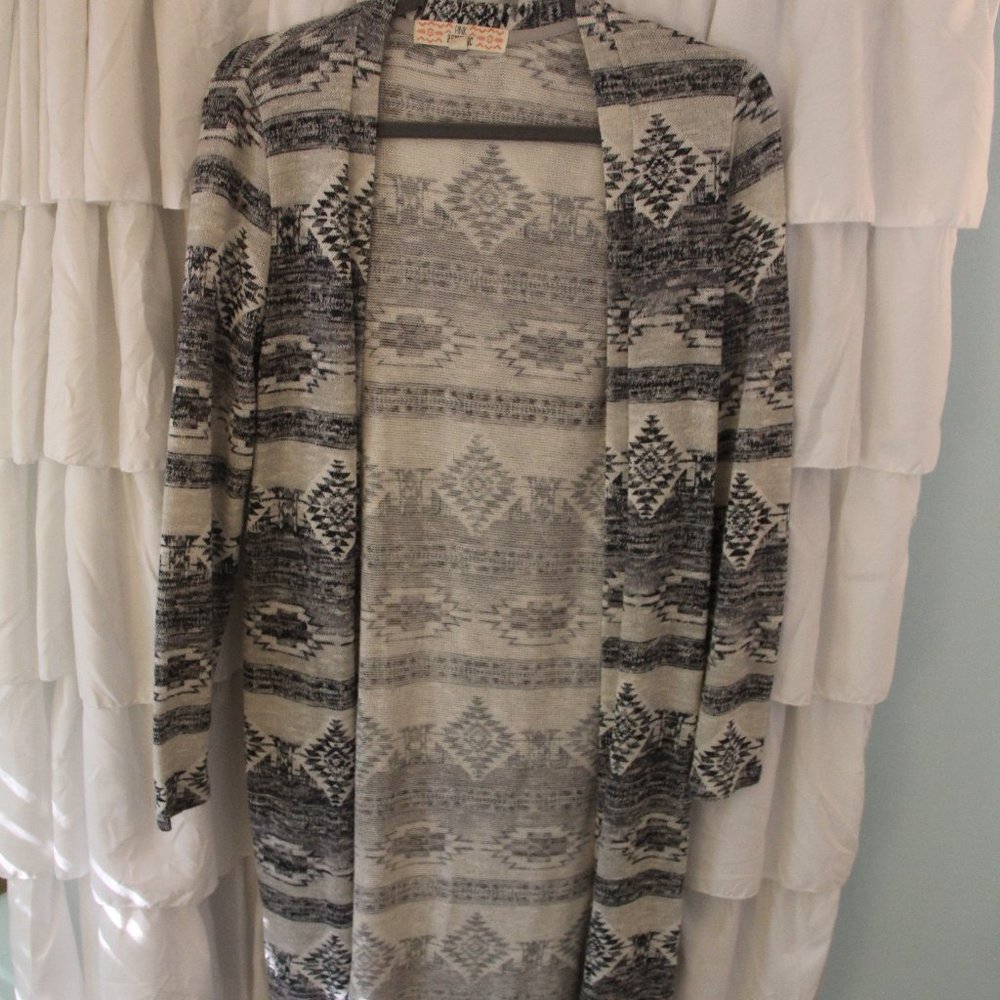 Patterned Long Cardigan